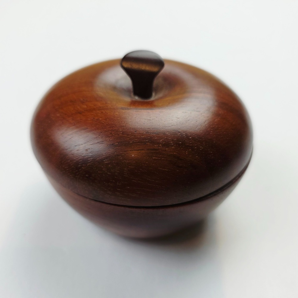 Vintage Hand-Turned Wooden Hard Wood Apple Trinket Box Office Paper Clip Holder